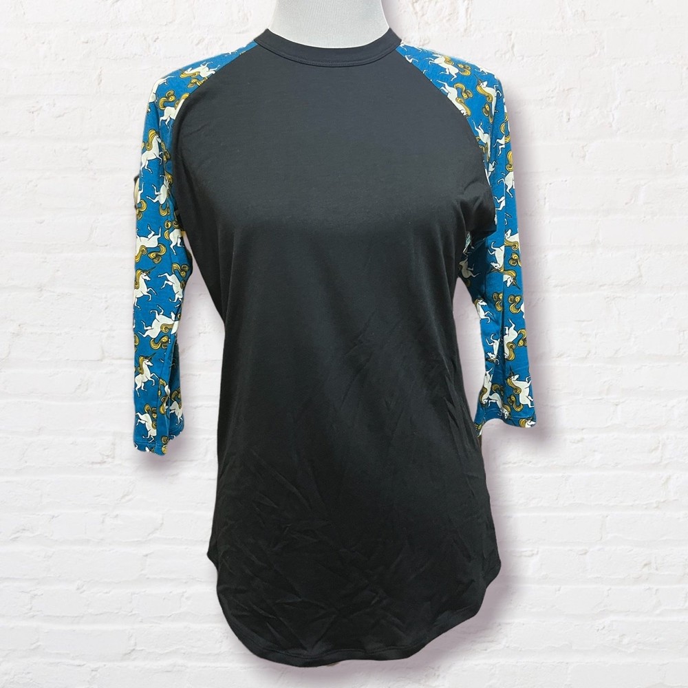 LulaRoe Randy Raglan Tee Unicorn Theme. Excellent condition
